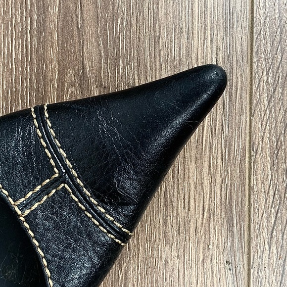 Women’s Vintage Dolce & Gabbana Black Stitched Pointed Heels Pumps, SZ: 38 - Picture 7 of 15